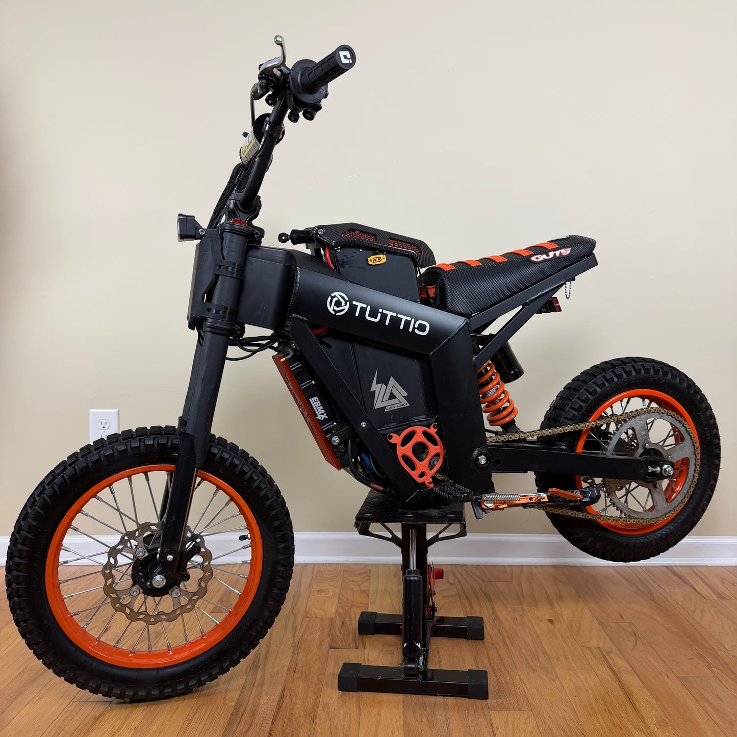 Tuttio Soleil 01 Upgraded Motor Cover