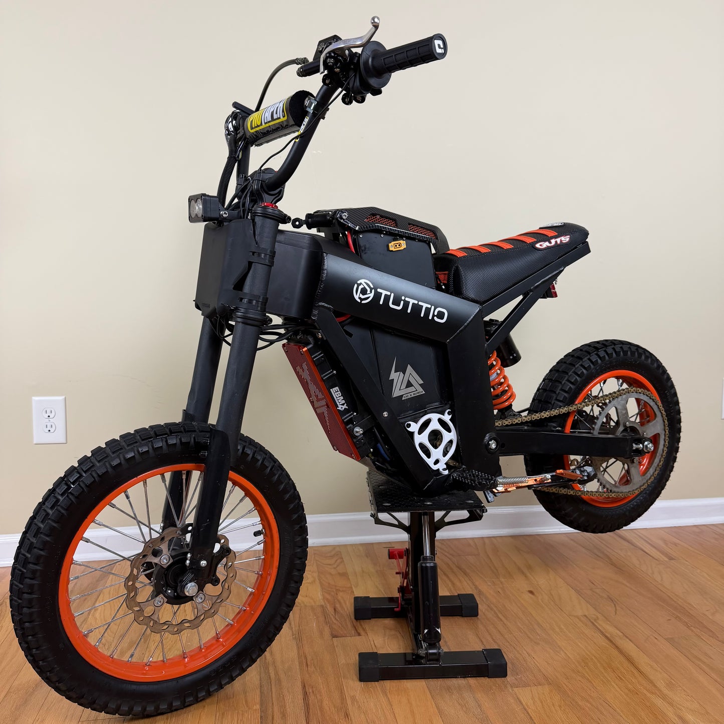 Tuttio Soleil 01 Upgraded Motor Cover